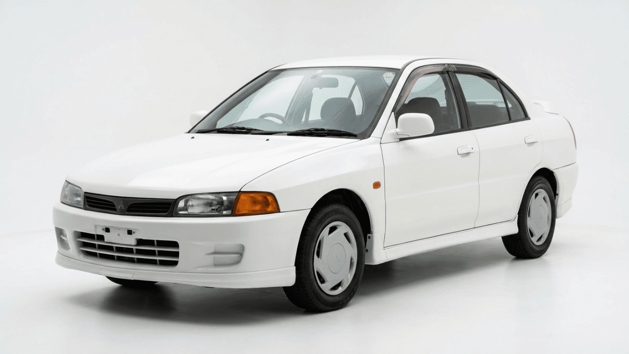 Lancer Cedia