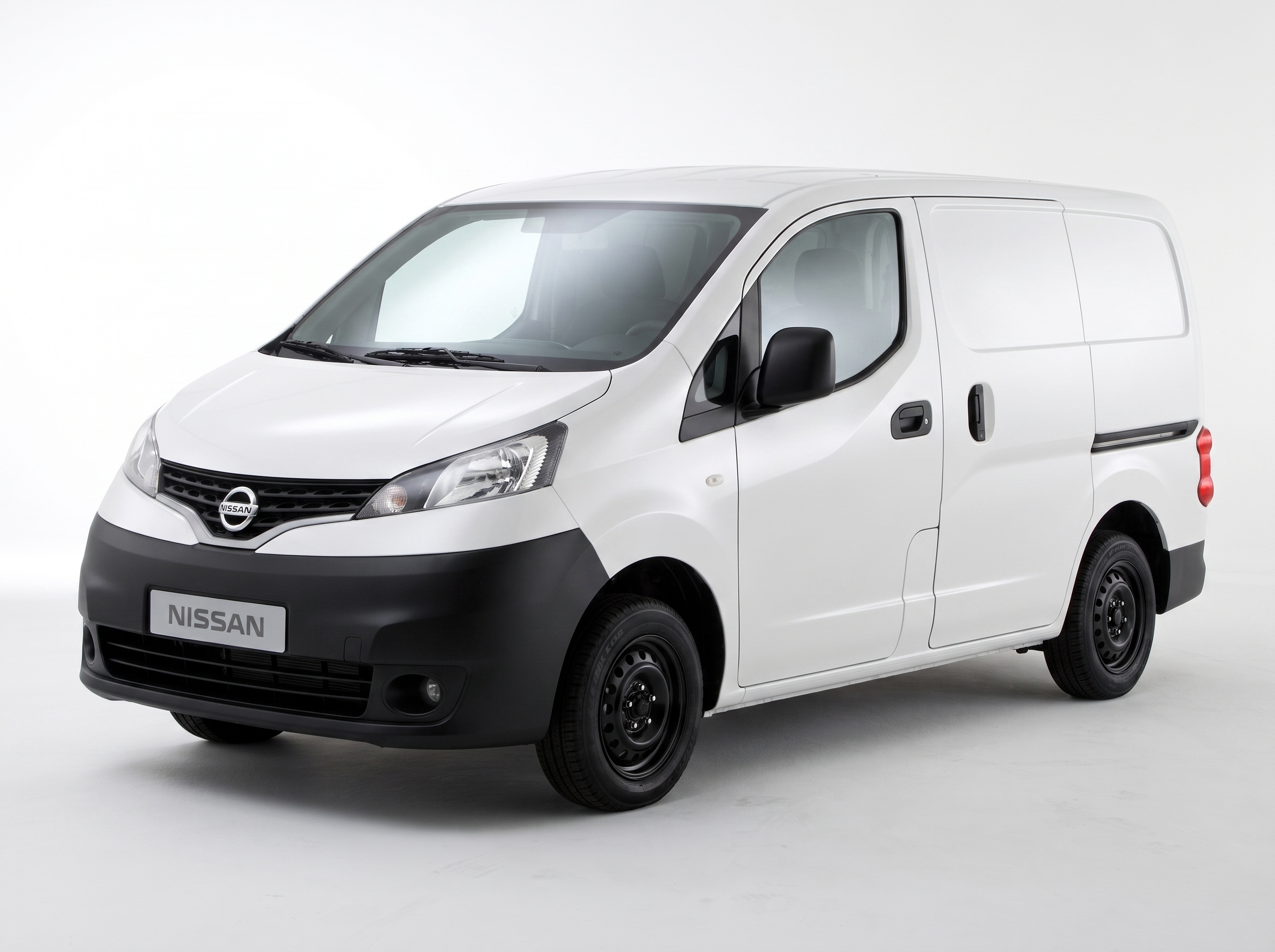 Nv200
